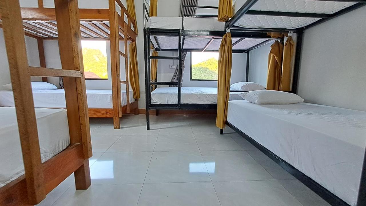Greenland Backpackers Hostel フォンニャ エクステリア 写真